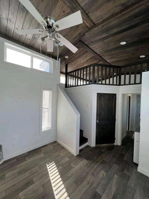 1 Bed 1 Bath w/ a Loft - Image 3