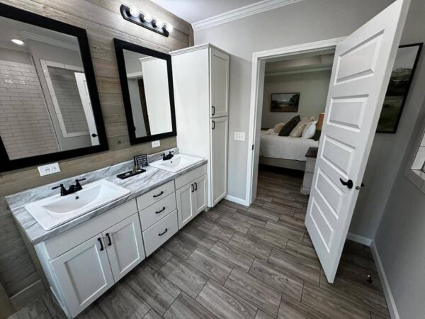 THE WOODSIDE BY DEER VALLEY - Image 2