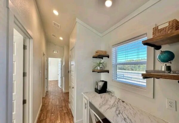 Used Platinum Cottages HUD - Image 8