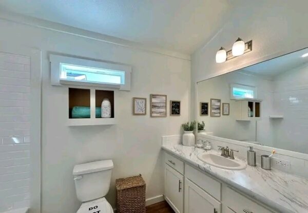 Used Platinum Cottages HUD - Image 6